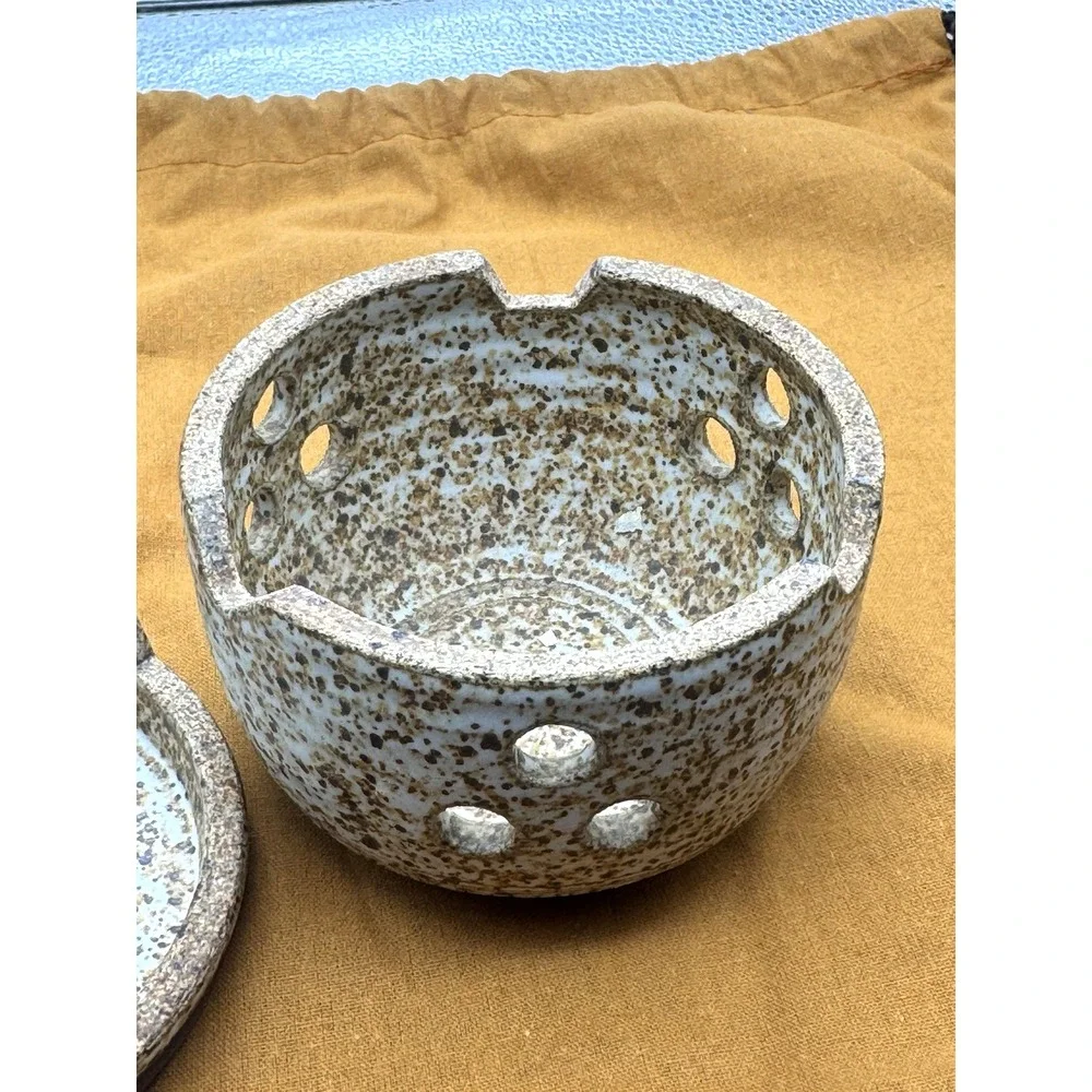 VTG 1970's J. Wells Studio‎ Art Pottery French Style Stoneware Garlic Keeper Jar